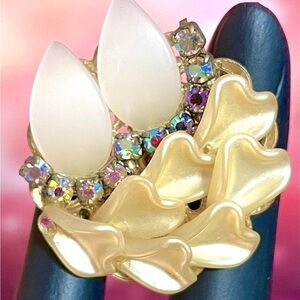 Unique vintage lucite aurora borealis rhinestone earrings​​​​